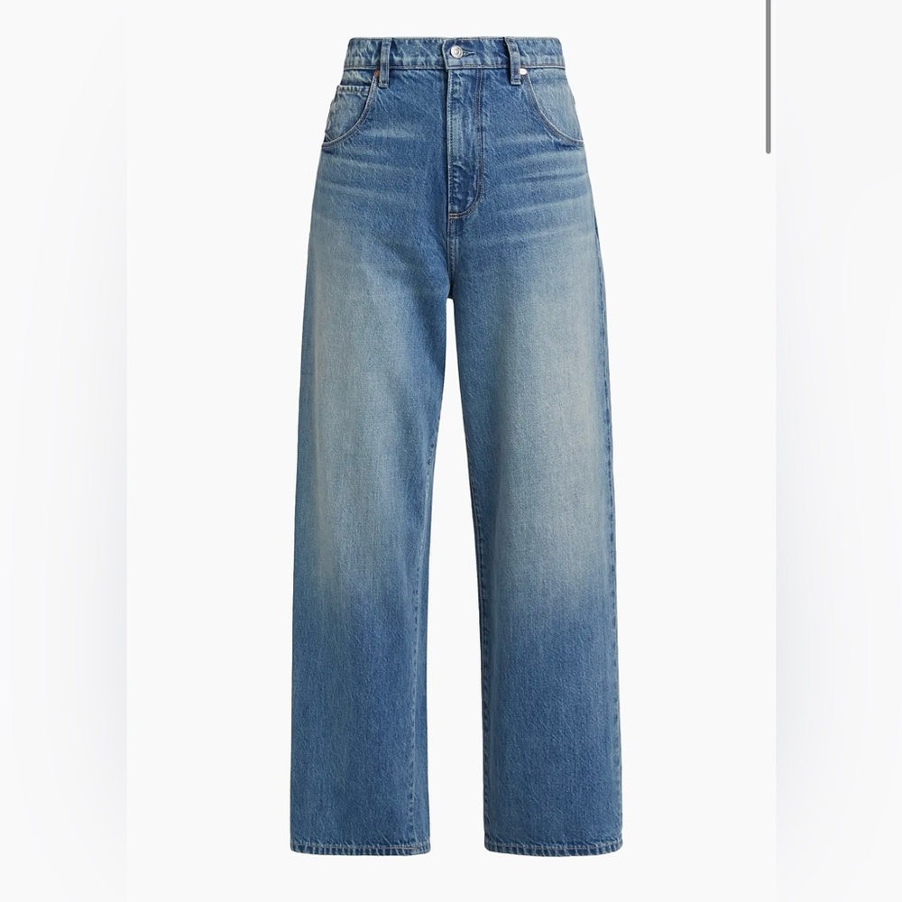 New Paige Jeans.
 Cameron Ankle high rise straight ankle. Vintage inspire denim.